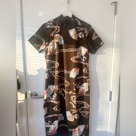 Asian Inspired Dress - Picture 2 of 2